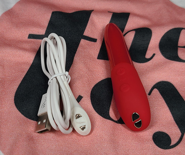 We-Vibe Tango X and its magnetic charger