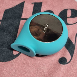 Lelo Sila air pulse clitoral vibrator review