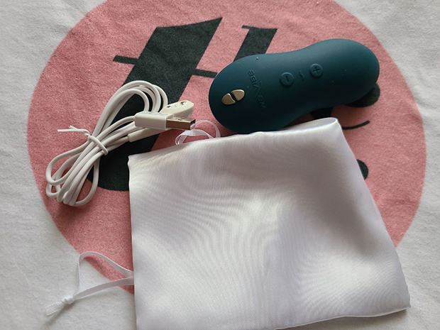 Unboxing the We-Vibe Touch X bullet vibrator