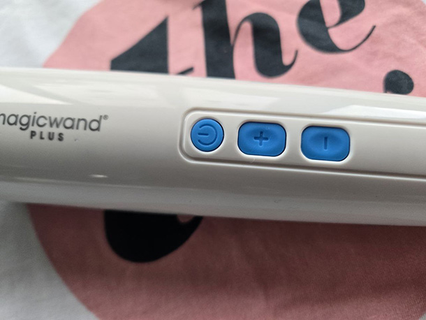 Magic Wand Plus controls between levels.