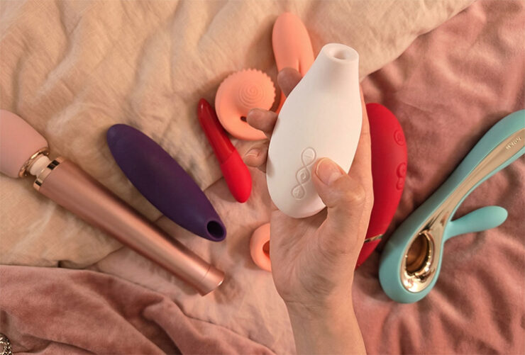 how to use vibrators during sex Aladdin Magic Lube | Accessories main image 0