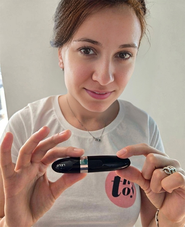 LELO Mia 2 Review: Quiet, Clean, and Gentler Than the Marketing Admits